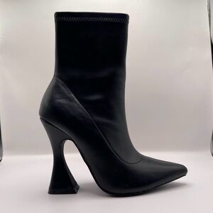 Elegant Black Women's Ankle Boots